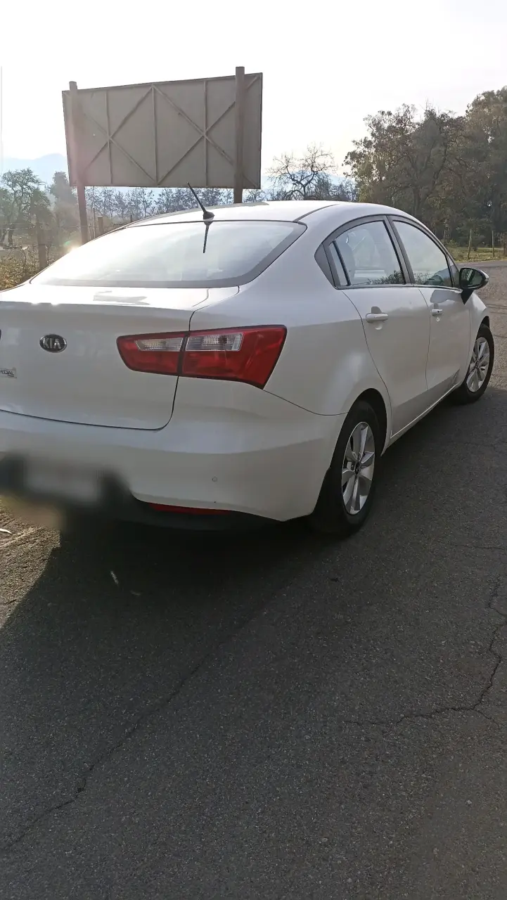 Kia Rio 4 - 3