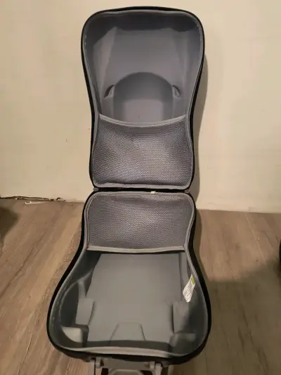 Mochila estilo auto hotwells - miniatura 3