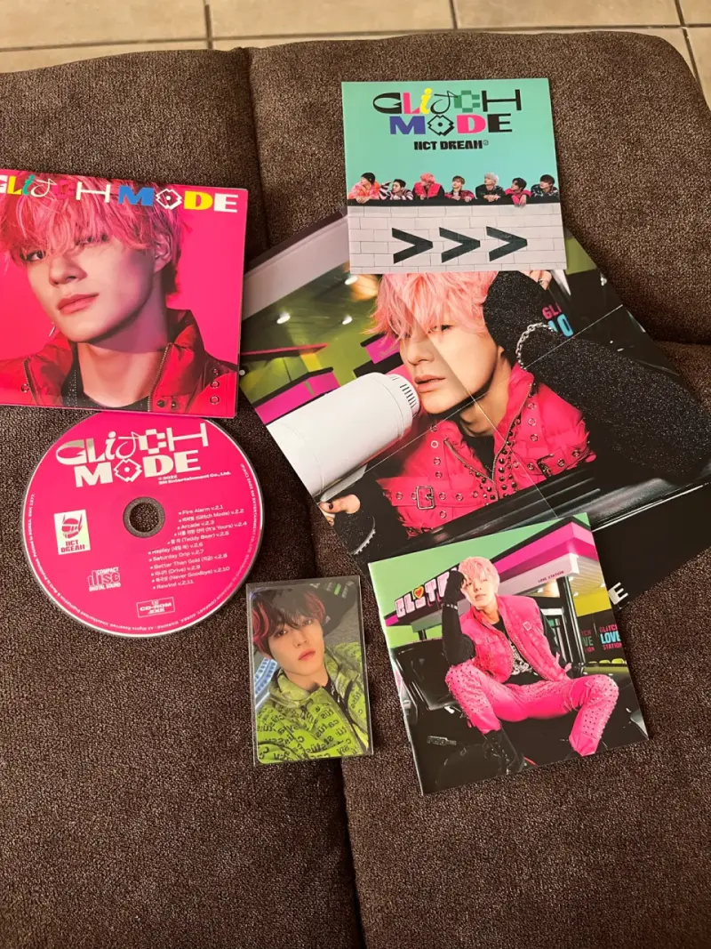 Álbum Glitch Mode (Jeno Ver) - 2