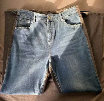 Pantalones flare y cargo para mujer - miniatura 6