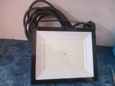 Reflector LED VKB 100W negro - miniatura 1