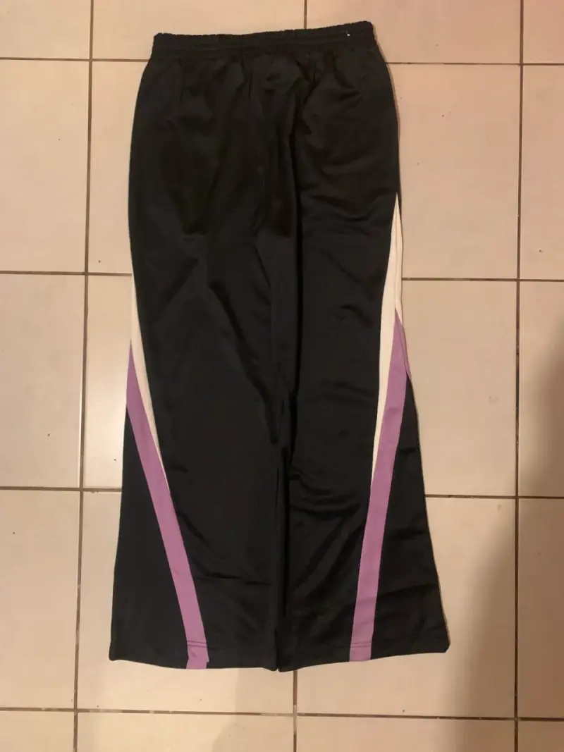Pantalones deportivos Ellesse negros con franjas - 5