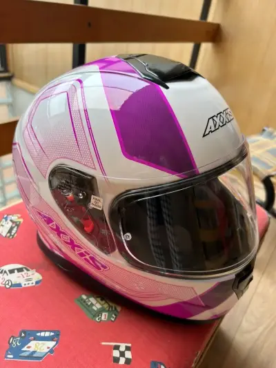 Casco integral Axxis rosa y blanco - miniatura 2