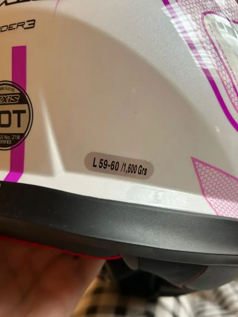 Casco integral Axxis rosa y blanco - 3