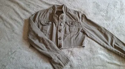 Chaqueta corta verde pistacho de mezclilla - miniatura 1