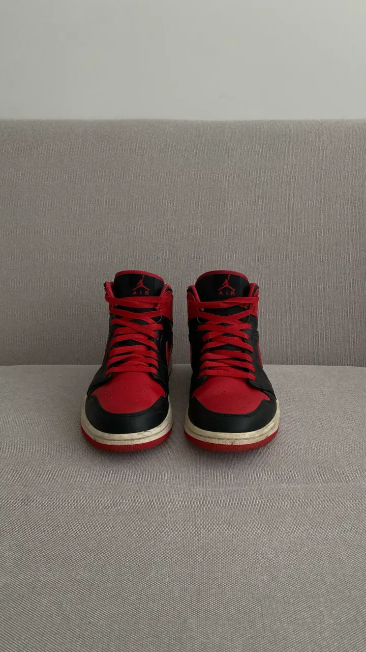 Zapatillas Nike Air Jordan negras y rojas - 4