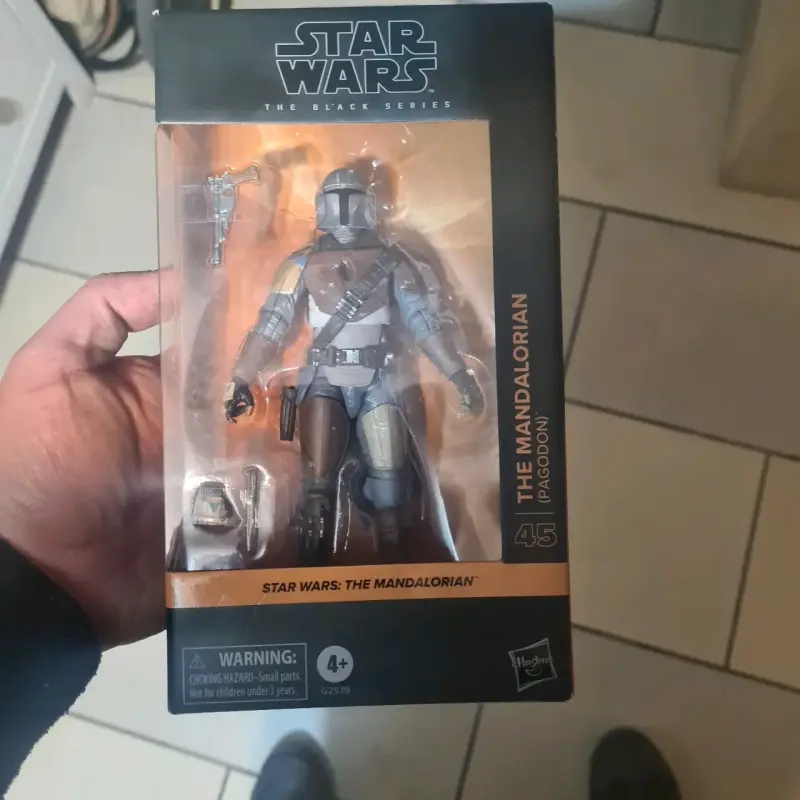 Figura de acción Star Wars The Mandalorian - 1
