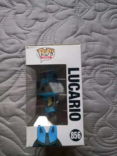 Figura Funko Pop Lucario Pokémon - miniatura 3