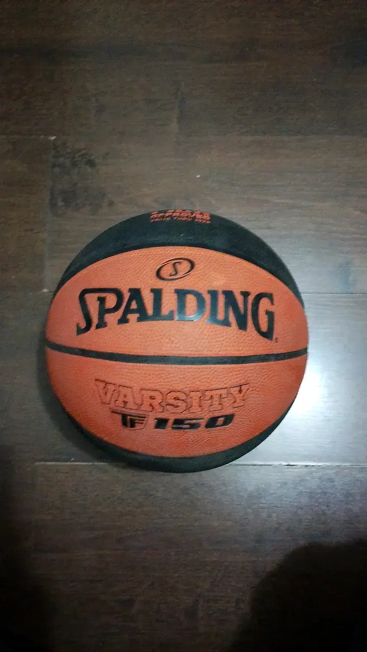 Balón de baloncesto Spalding Varsity TF-150