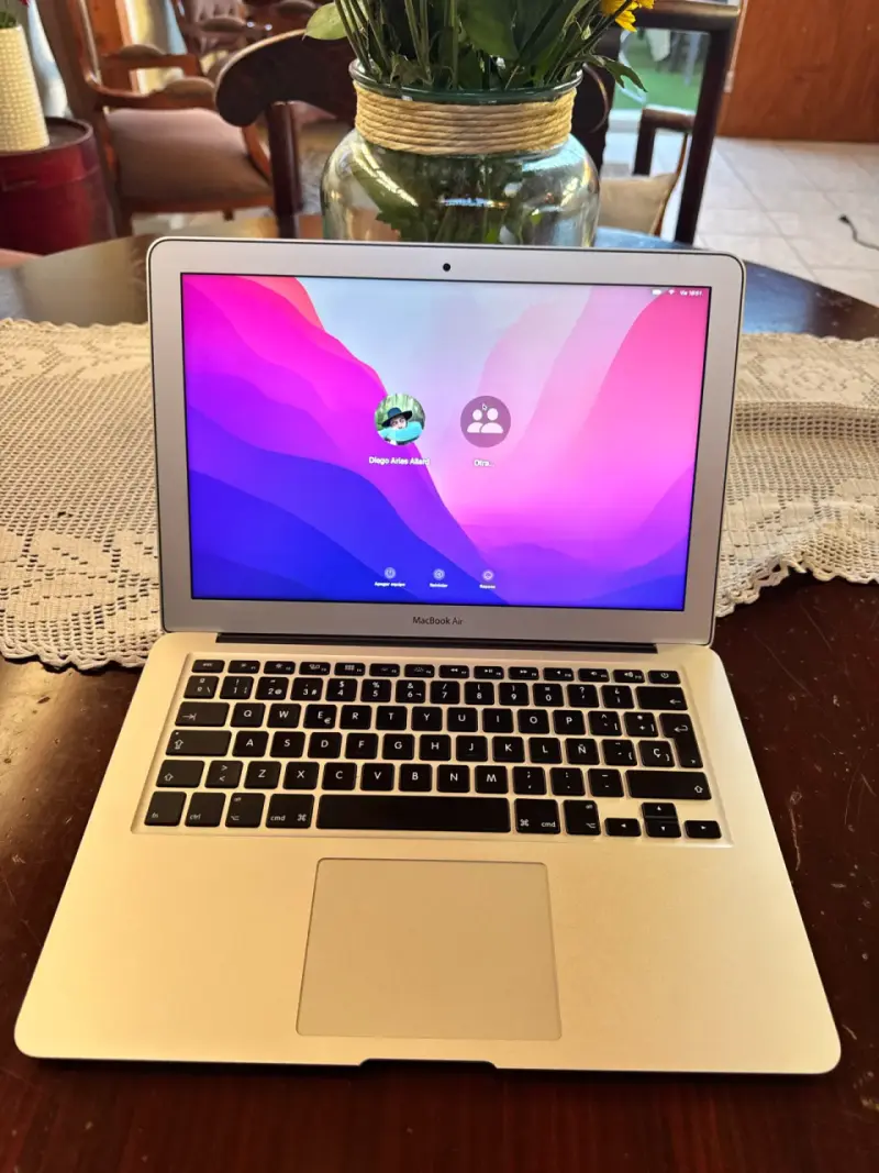 Laptop MacBook Air 13 pulgadas en buen estado - 3