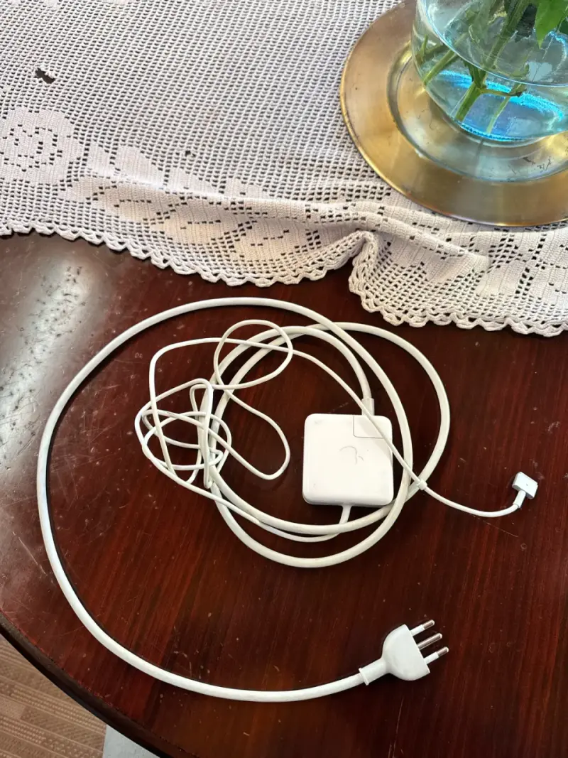 Laptop MacBook Air 13 pulgadas en buen estado - 6