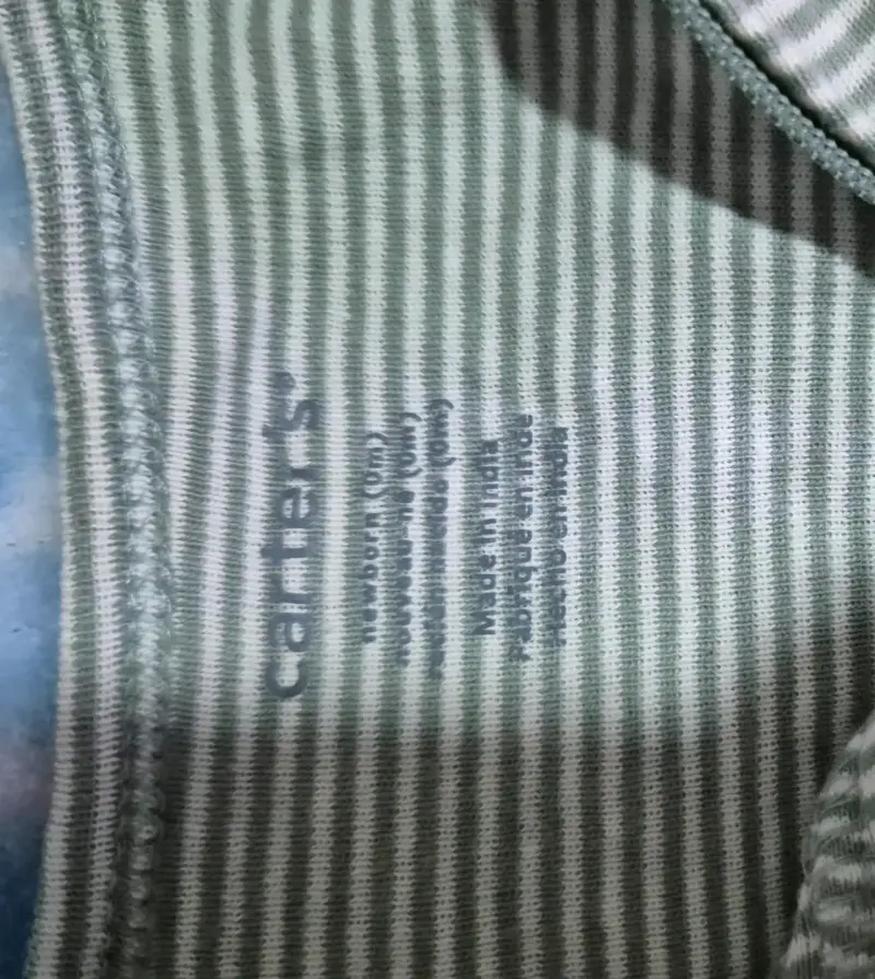 Conjunto de ropa de bebé a rayas - 2