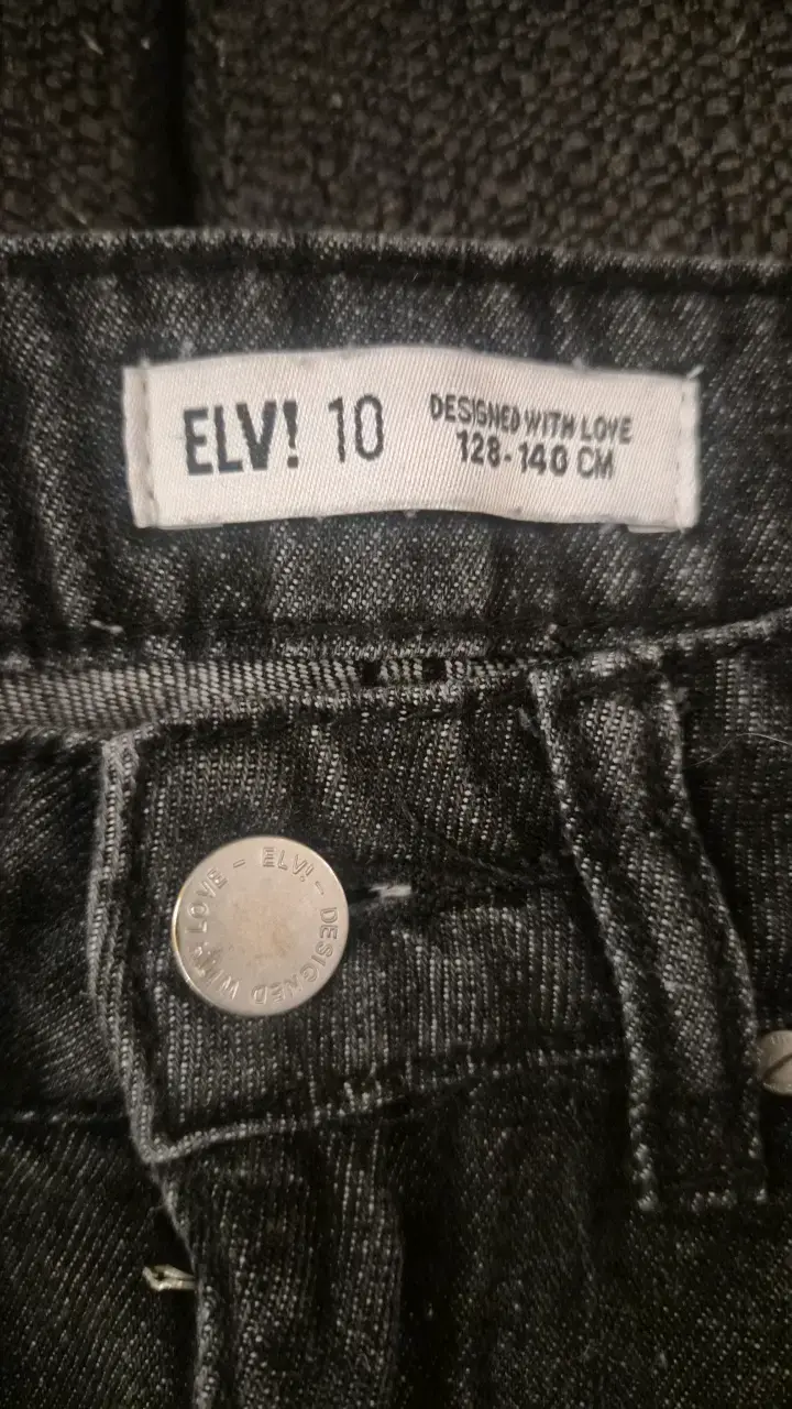 Jeans negros desgastados - 2