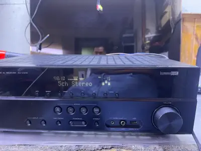 Receiver Yamaha RX-V373 5.1 canales - miniatura 1