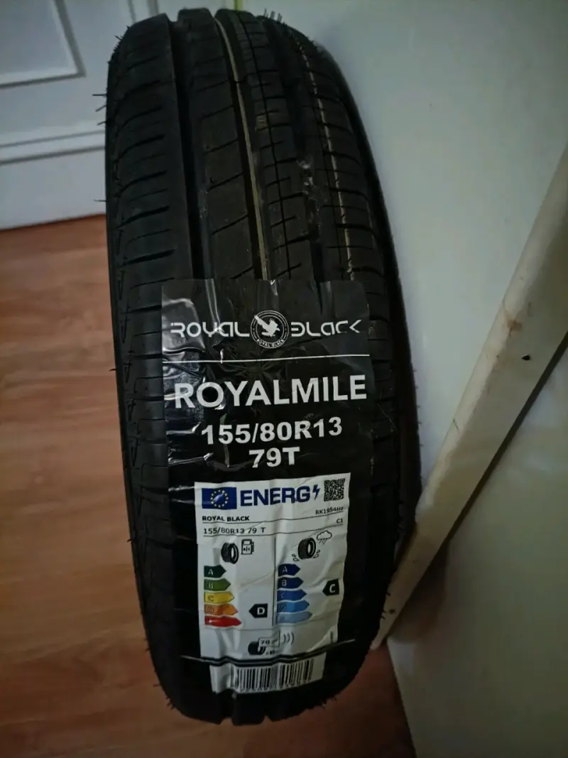 Neumático Royal Black 155/80R13 79T - 1