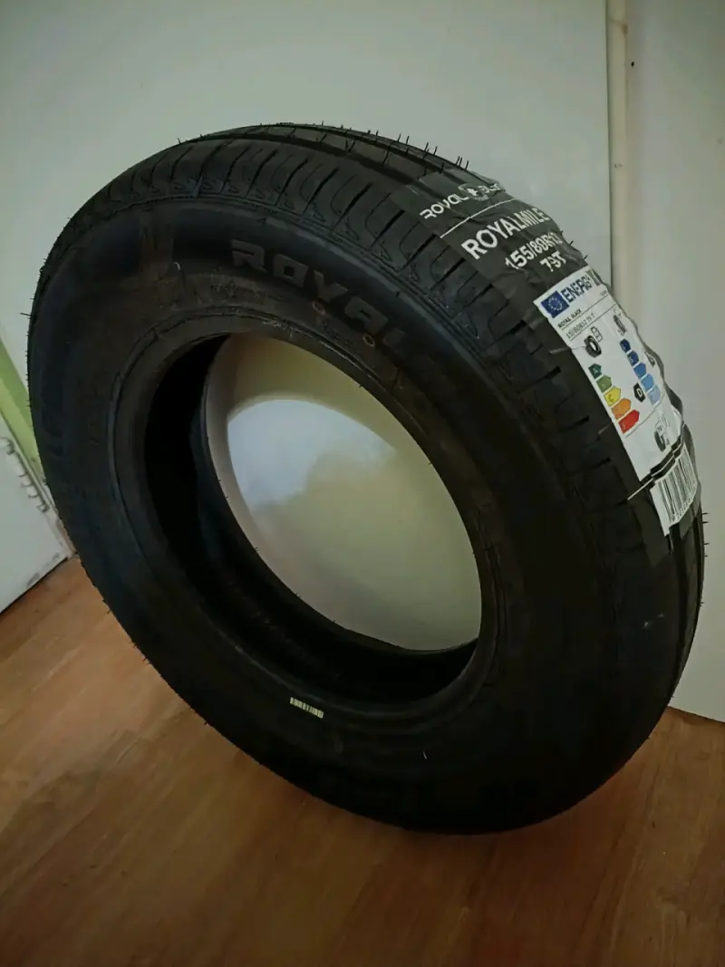 Neumático Royal Black 155/80R13 79T - 2