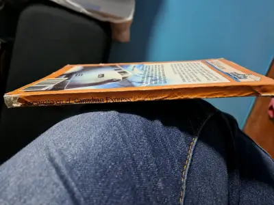Libro 'Asesinato en el Canadian Express' de Eric W - miniatura 3