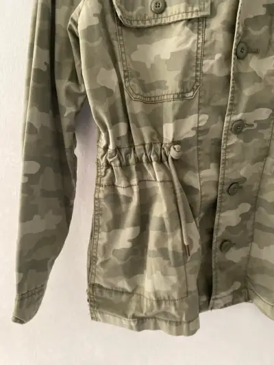 Chaqueta American Eagle talla M-L - miniatura 4