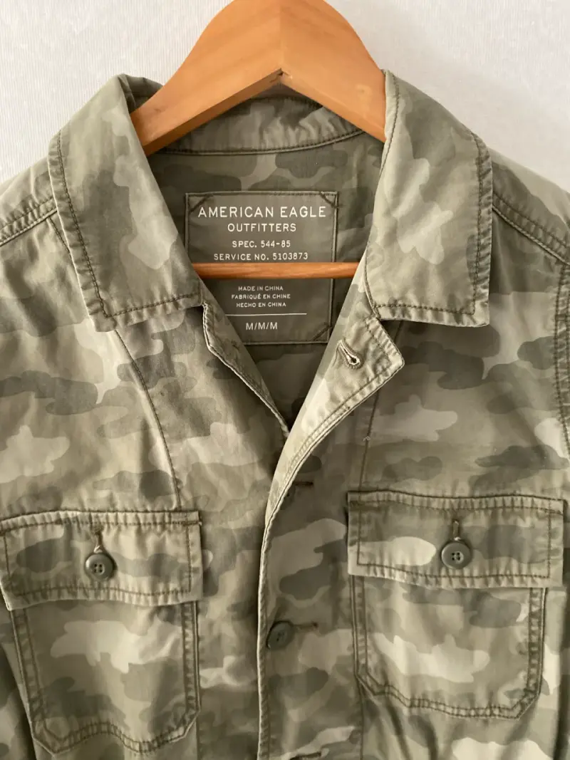 Chaqueta American Eagle talla M-L - 6