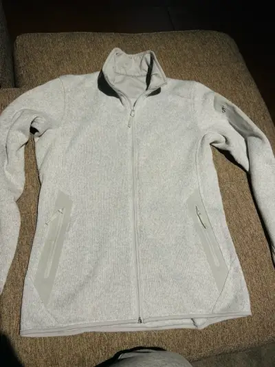 Chaqueta polar gris arc’teryx - miniatura 5