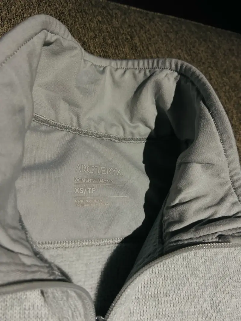 Chaqueta polar gris arc’teryx - 6