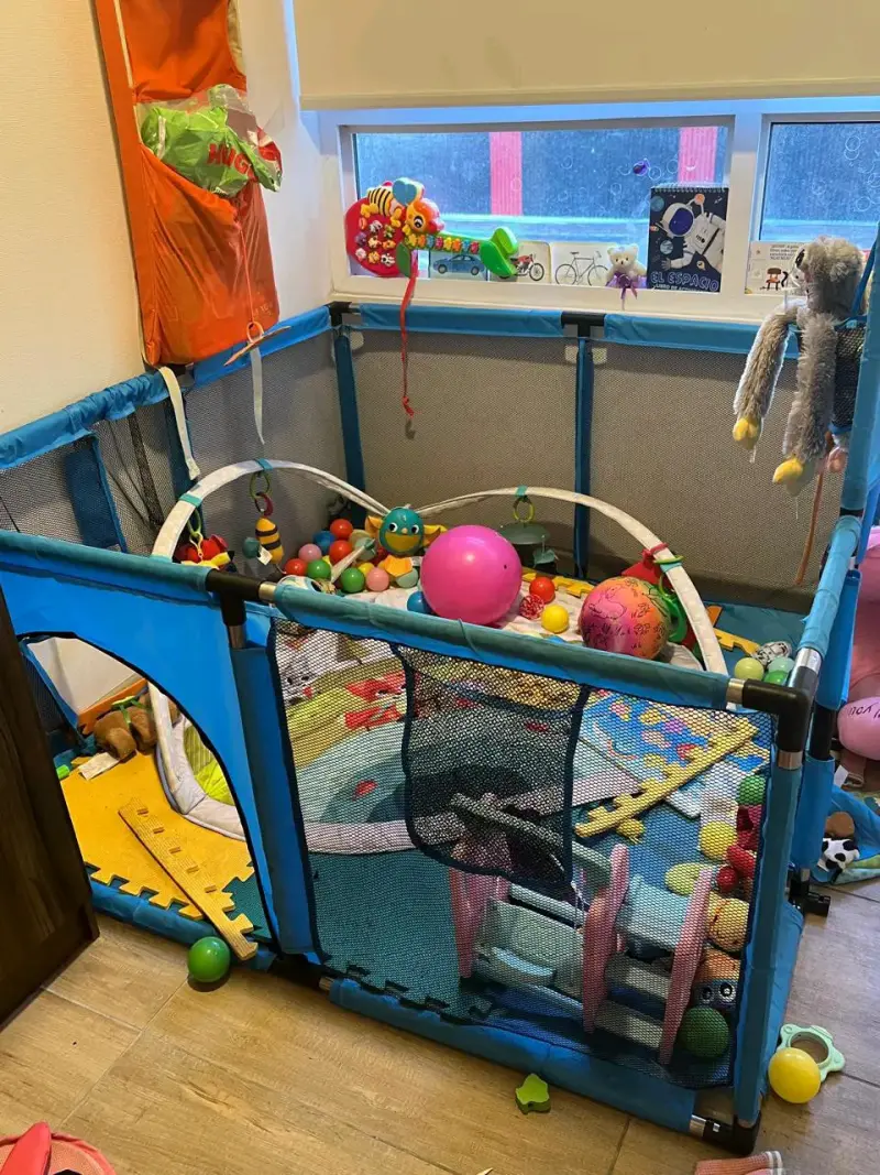 Corral de juegos infantil - 1