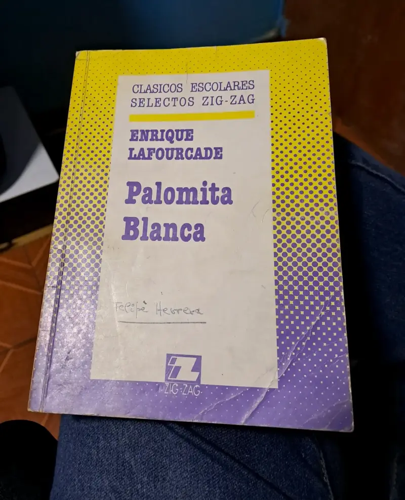 Libro Palomita Blanca de Enrique Lafourcade - 1