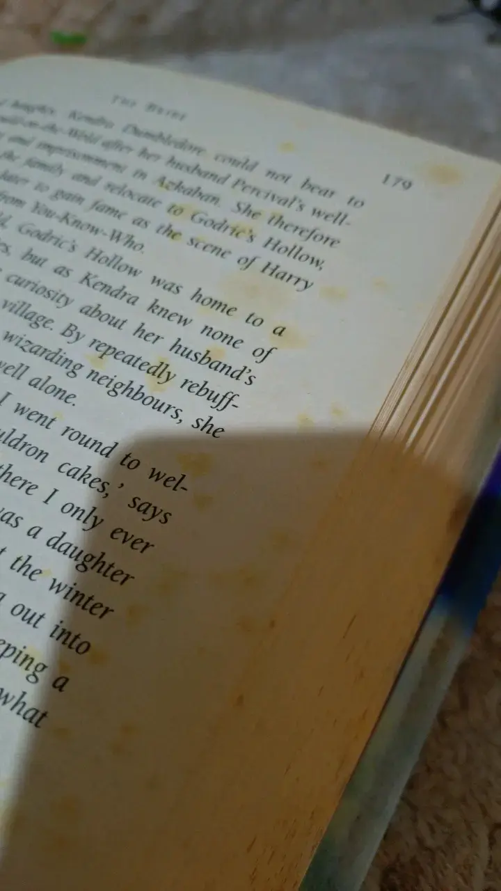 Libro Harry Potter and the Deathly Hallows - 3