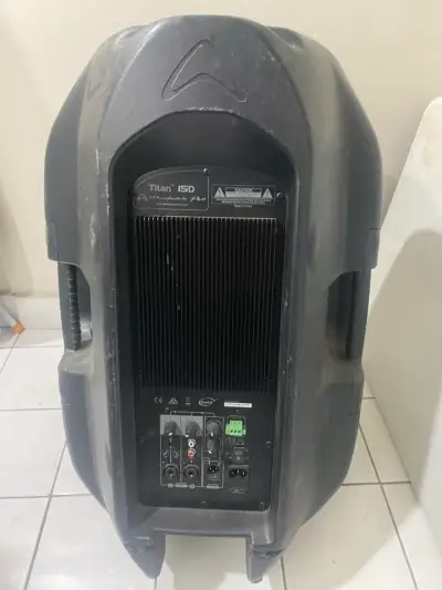 Parlantes Titan 15D 450W RMS en buen estado - miniatura 2