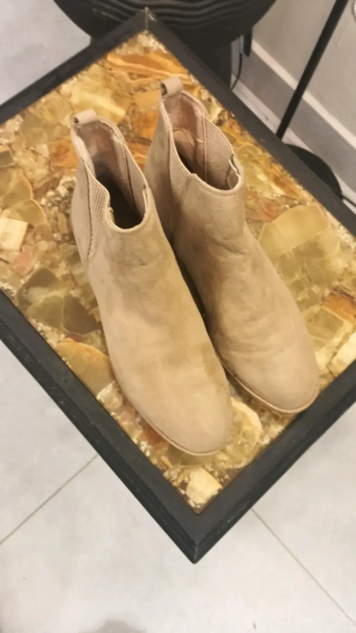 Botines de gamuza beige para mujer - 1
