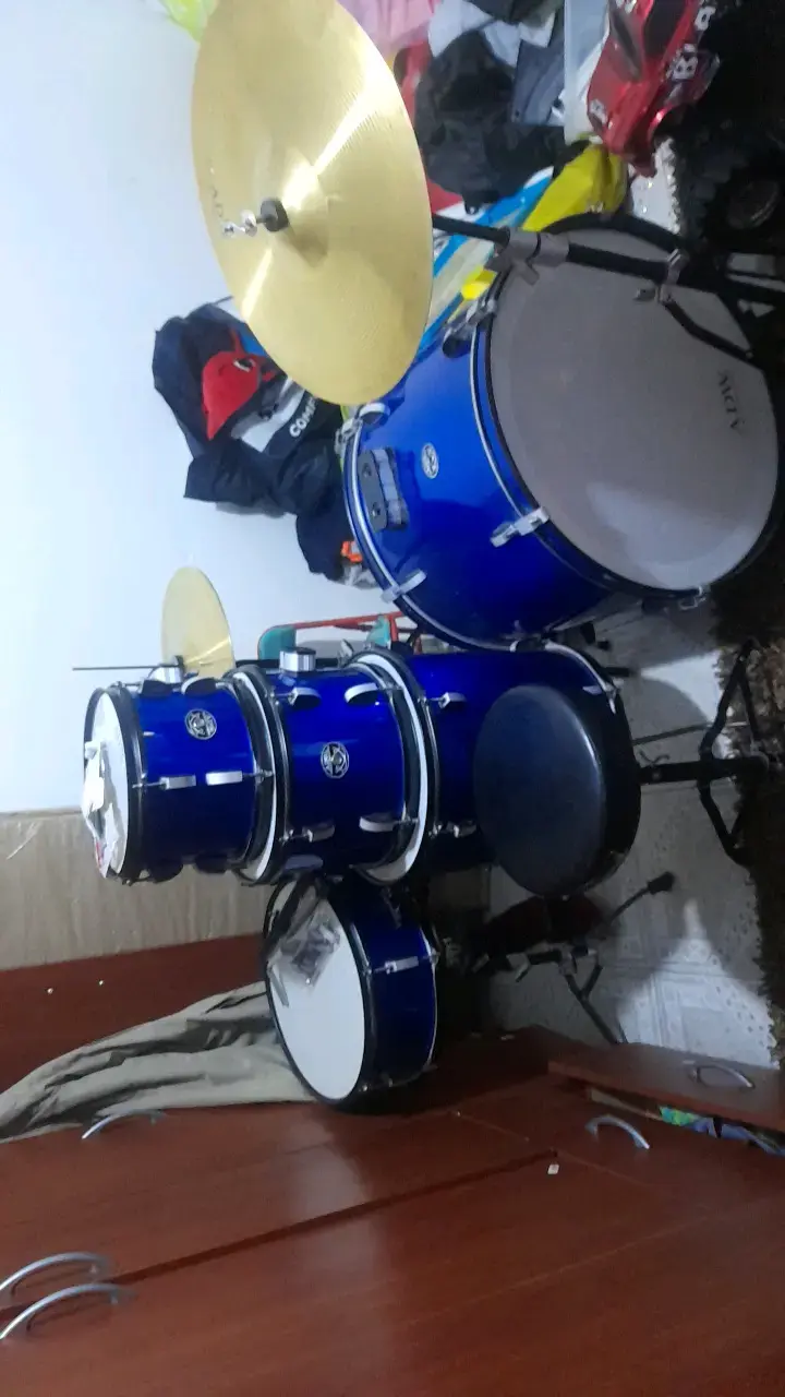 Batería acústica azul completa - 1