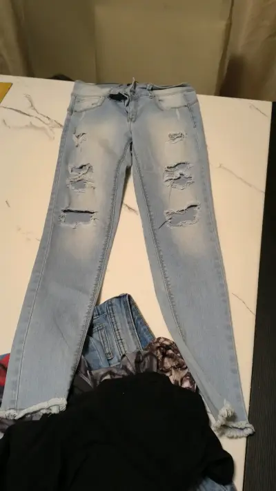 Pantalones casual y semi formal - miniatura 1