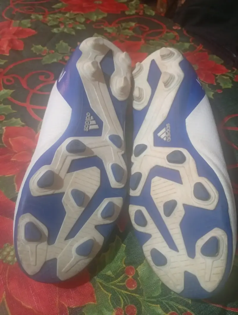 Botines de fútbol Adidas negros con tapones - 4