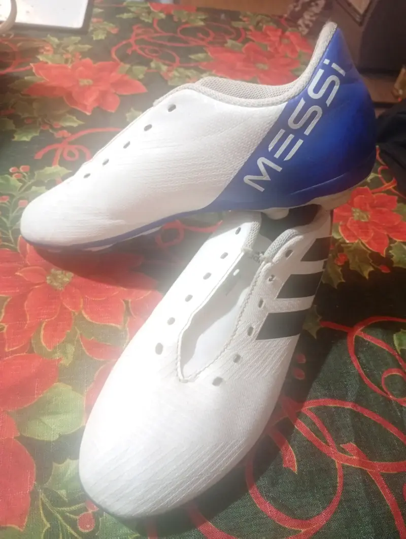 Botines de fútbol Adidas negros con tapones - 5