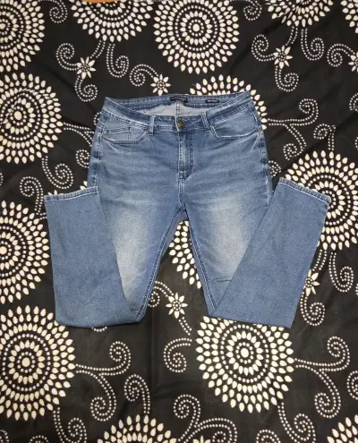 Jeans azul claro para hombre talla mediana - miniatura 1