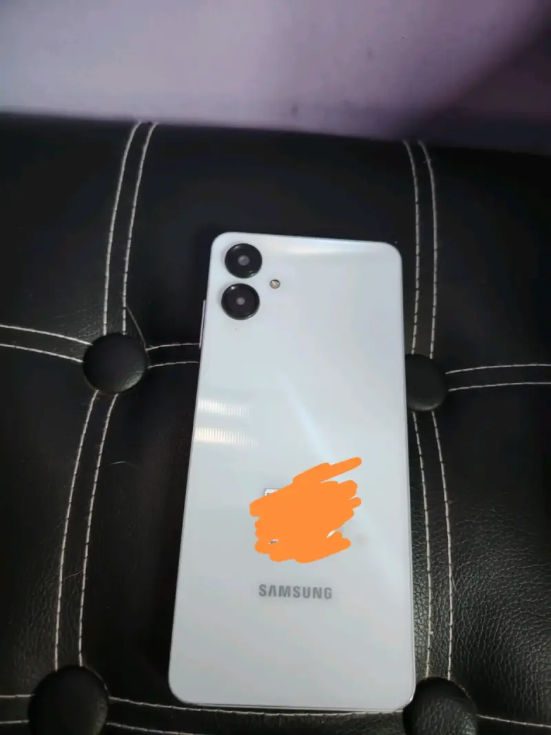 Samsung A06 - 2