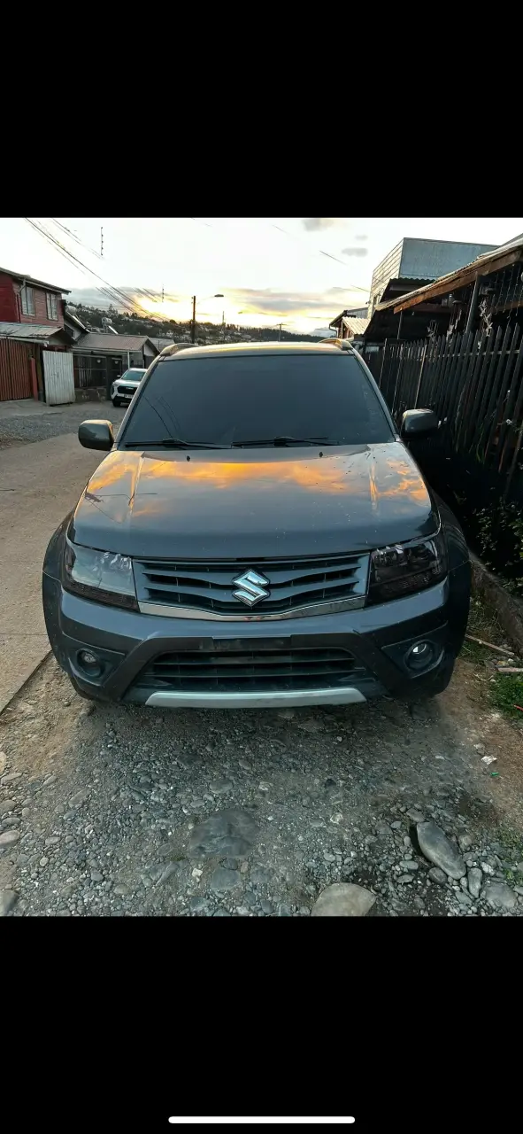 Suzuki Grand Nomade 4x4 - 1