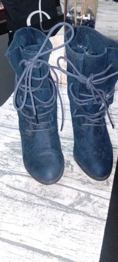 Botines de gamuza azul con tacón - miniatura 2