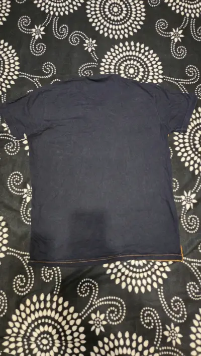 Polera tricolor para hombre - miniatura 2