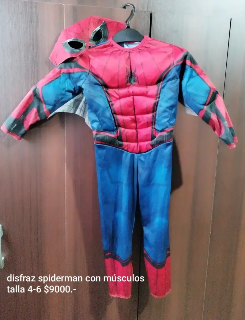 Disfraz de Spiderman con músculos para niños