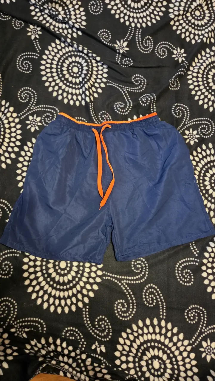Shorts de baño azul con detalles naranjas - 3