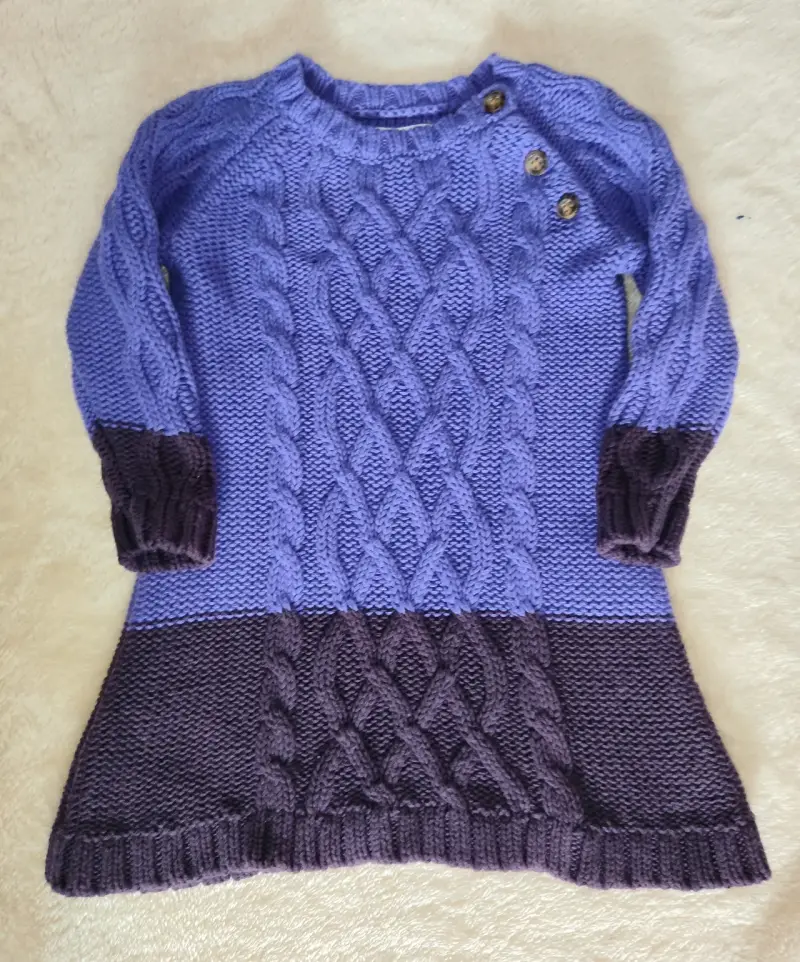 Vestido de lana trenzado para niña