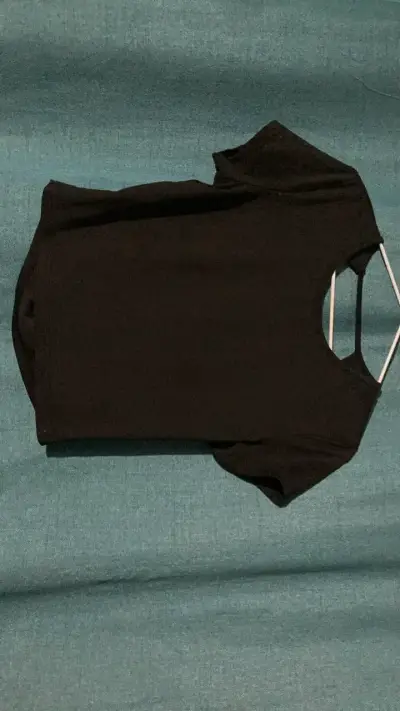 Polera negra básica unisex - miniatura 1
