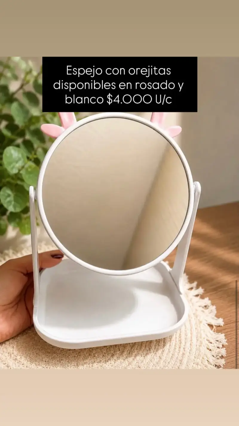 Espejo con orejitas blanco decorativo
