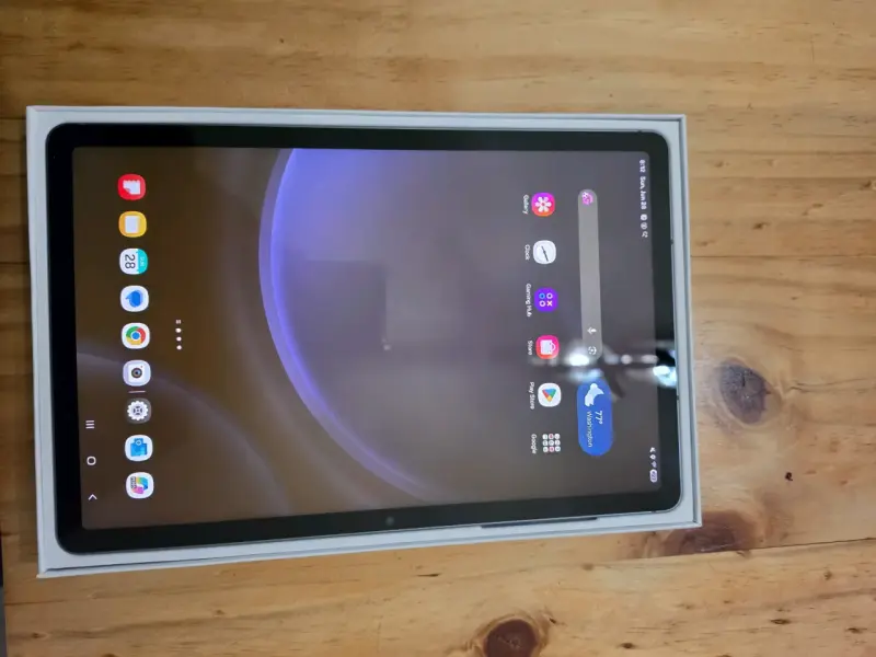 Tablet S9FE 128GB + teclado ProCase y lápiz táctil - 2
