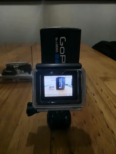Cámara GoPro HERO4 con accesorios - miniatura 2