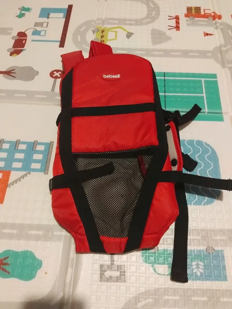 Mochila portabebés Bebesit roja - 1