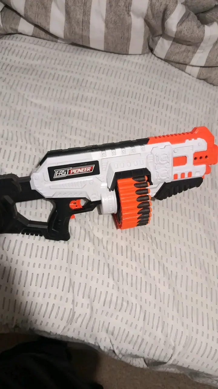 Lanzador de juguete Fast Pioneer con tambor