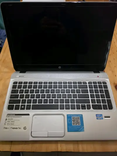 Laptop HP Envy 15.6 pulgadas Intel Core i5 - miniatura 1