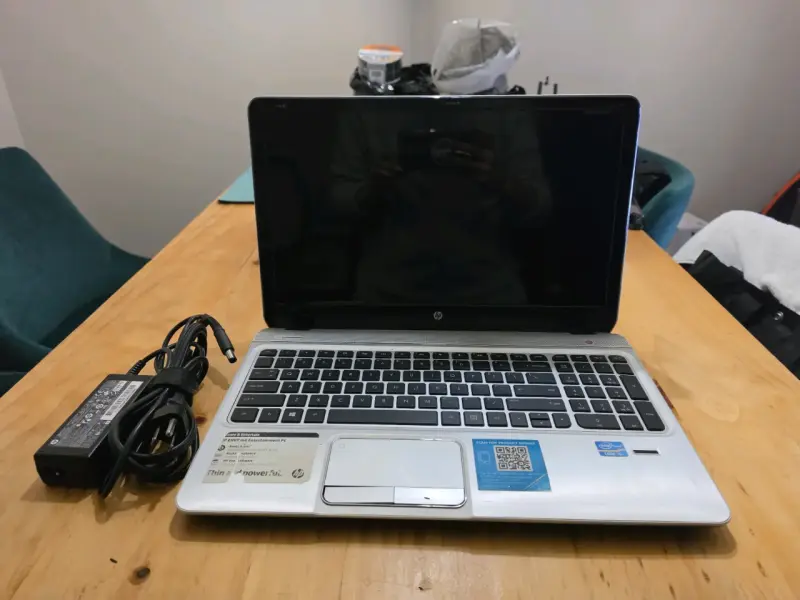 Laptop HP Envy 15.6 pulgadas Intel Core i5 - 5
